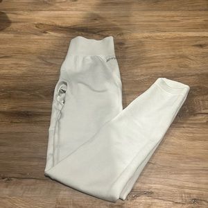 Bo-Tee leggings.Size Small